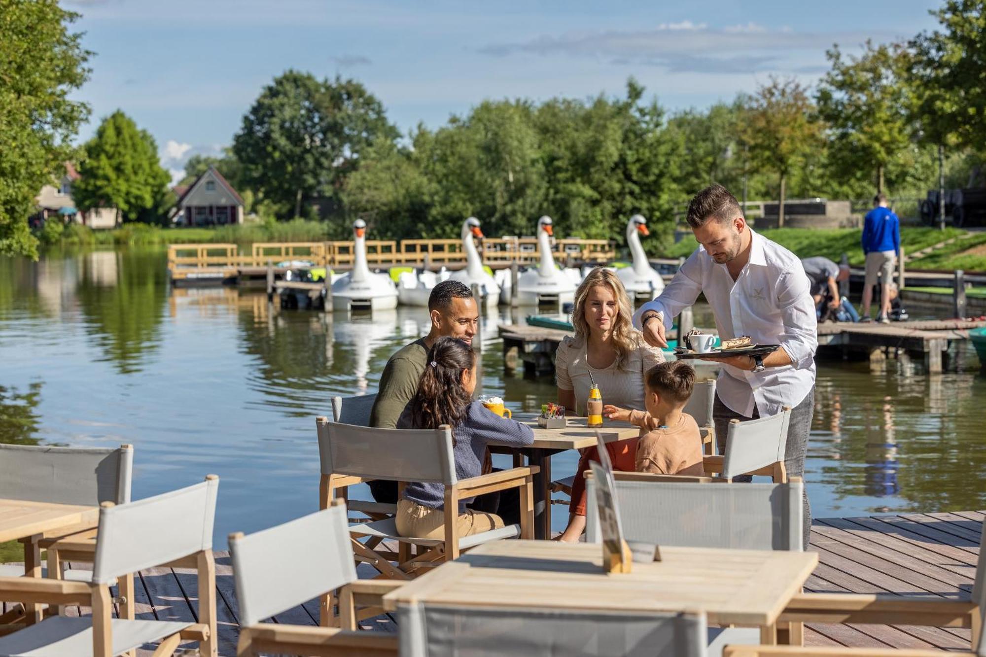 Center Parcs Sandur Емен Екстериор снимка