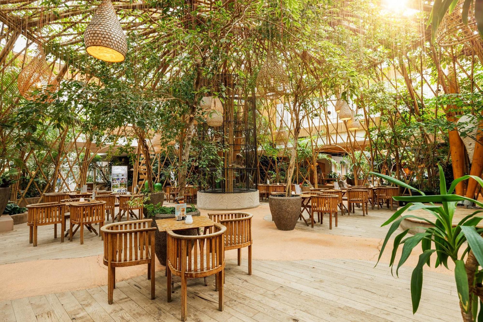 Center Parcs Sandur Емен Екстериор снимка