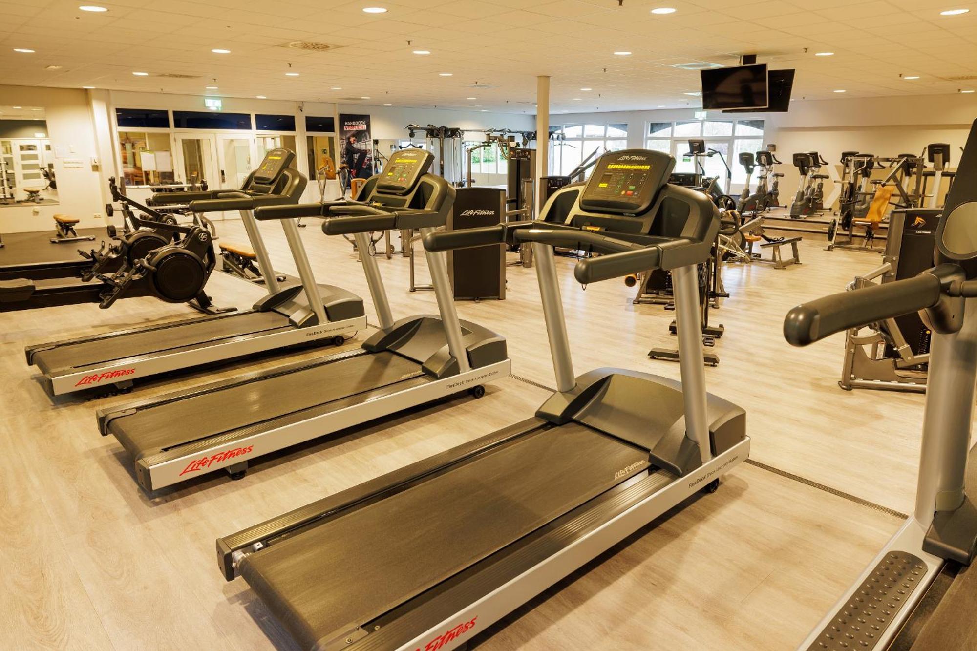 Center Parcs Sandur Емен Екстериор снимка
