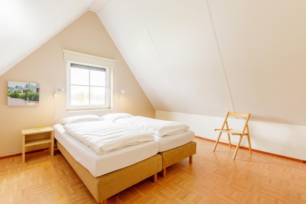 Center Parcs Sandur Емен Стая снимка