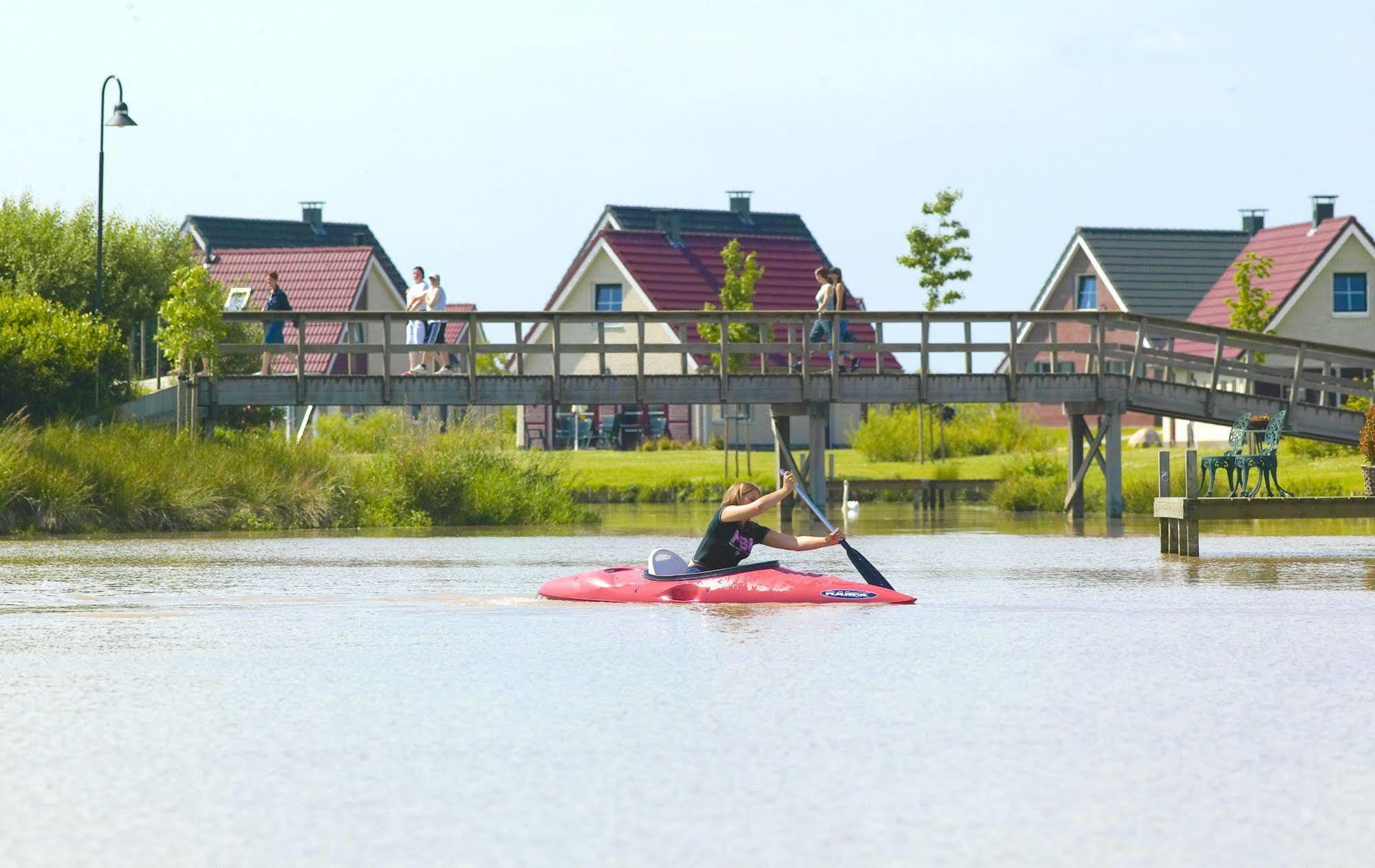 Center Parcs Sandur Емен Екстериор снимка